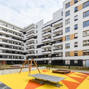 M&r Airport&business Premium Komputerowa - Underground Garage - Free Wifi - Netflix - Self Check-in - 5 Min From Chopin Airport Warszawa